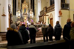 150-lecie poświęcenia kościoła - Msza Święta za zmarłych parafian, duszpasterzy, siostry zakonne i fundatorów kościoła