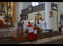 Msza św. w intencji chorych i seniorów z indywidualnym błogosławieństwem Biskupa